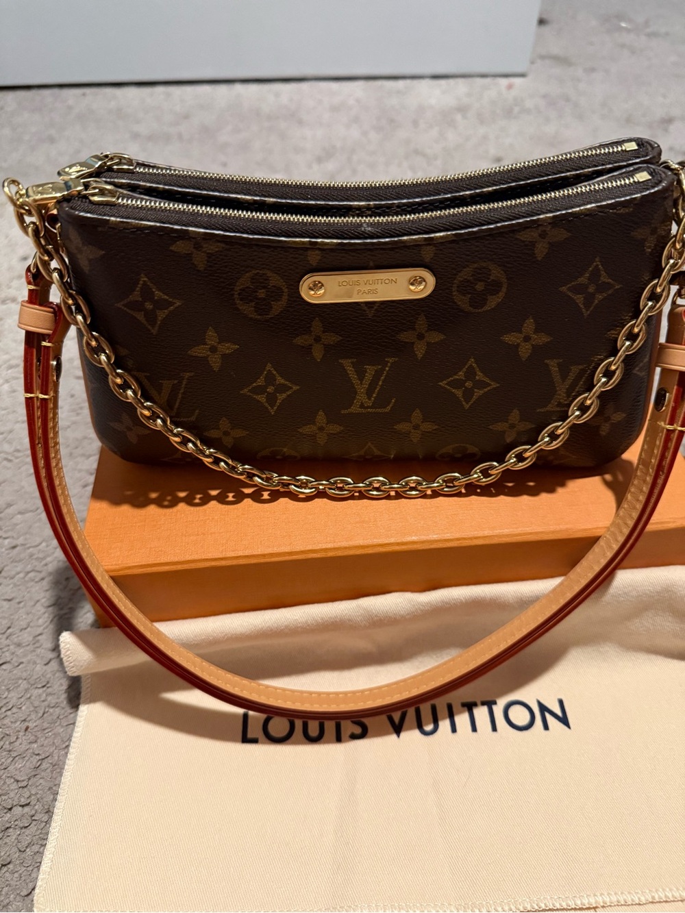 Louis Vuitton Brown Monogram liv Pochette Bag